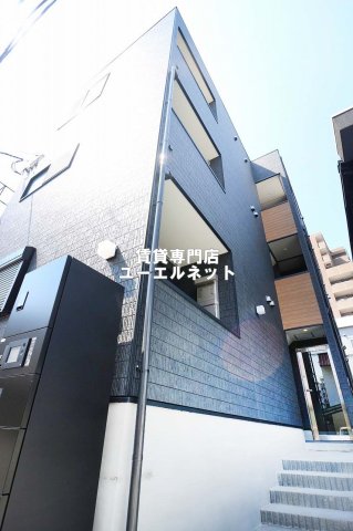 建物外観　シンプルで洗練されたデザインが毎日の暮らしに心地よさをプラス