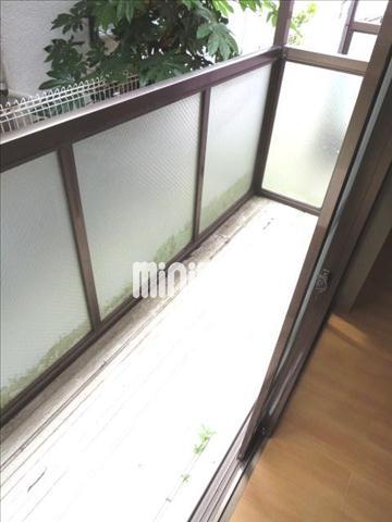 バルコニー　広いベランダ