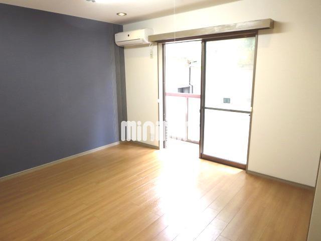 居室・リビング　採光、風通し良好な１Ｒです