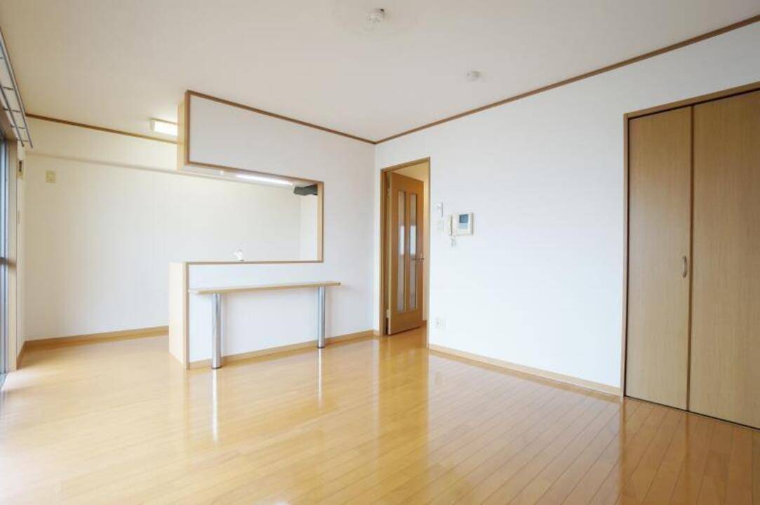 居室・リビング　リビング