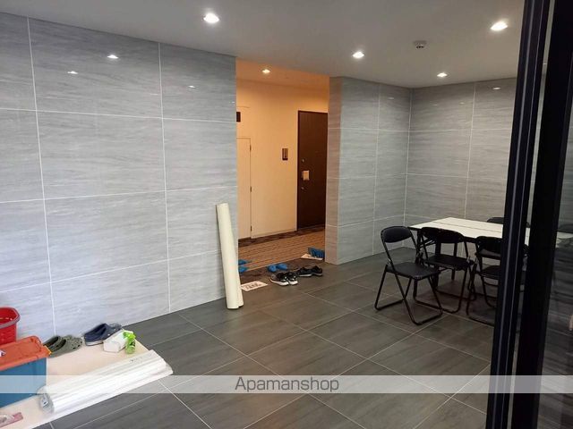 ロビー　ロビー