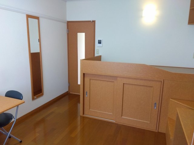 その他部屋・スペース　使い勝手のいい寝室です