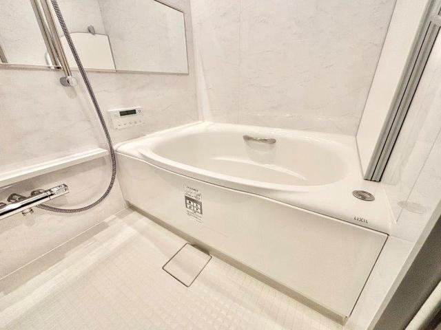 バス・シャワールーム　追焚機能、浴室暖房乾燥機