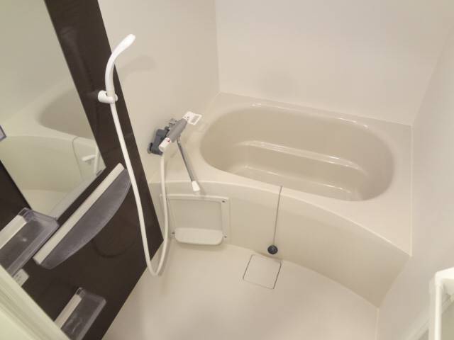 バス・シャワールーム　風呂