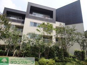 眺望　★緑多い敷地内★