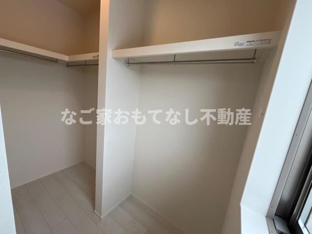 収納　同タイプ写真