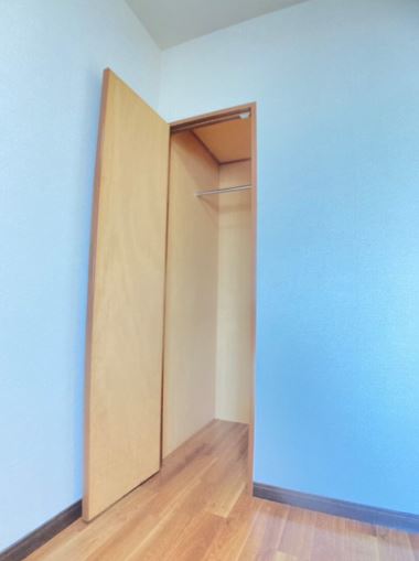 収納　この写真の反転タイプになります。