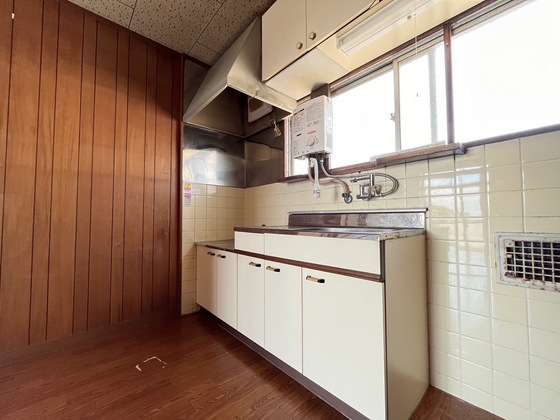 キッチン　※別部屋の写真です