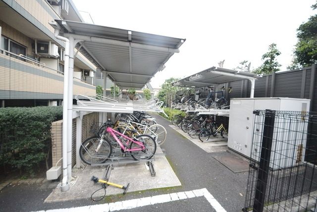 その他共有部分　★敷地内に駐輪場があります★