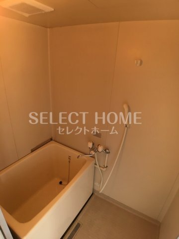 バス・シャワールーム　お風呂で日々の疲れを落としましょう