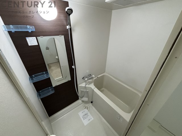 バス・シャワールーム　バストイレ別でおすすめです☆