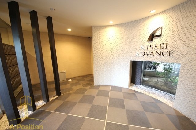 エントランス　アドバンス西梅田IIIエミネンス