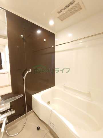 バス・シャワールーム　※別部屋・参考写真