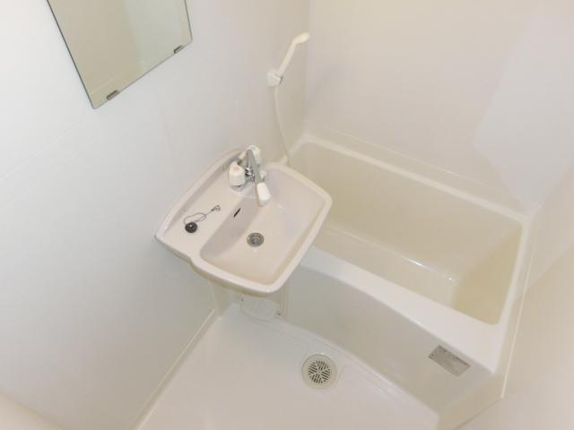 バス・シャワールーム　風呂