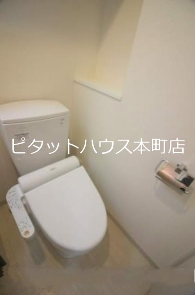 トイレ　お電話でお問い合わせ下さい・06-6121-8220