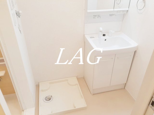 洗面設備　独立洗面台です。