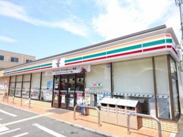 コンビニ　セブンイレブン堺百舌鳥梅町3丁店（コンビニ）まで415m
