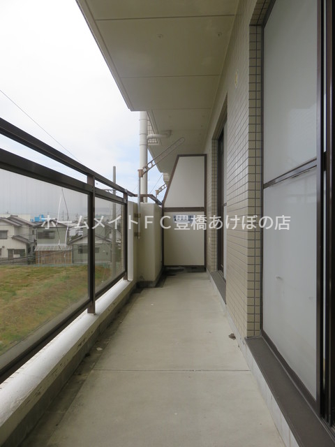 バルコニー　同型別部屋写真