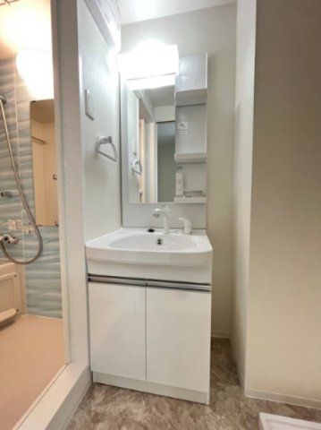 洗面設備　別間取り参考写真