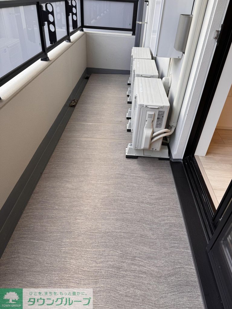 バルコニー　バルコニー