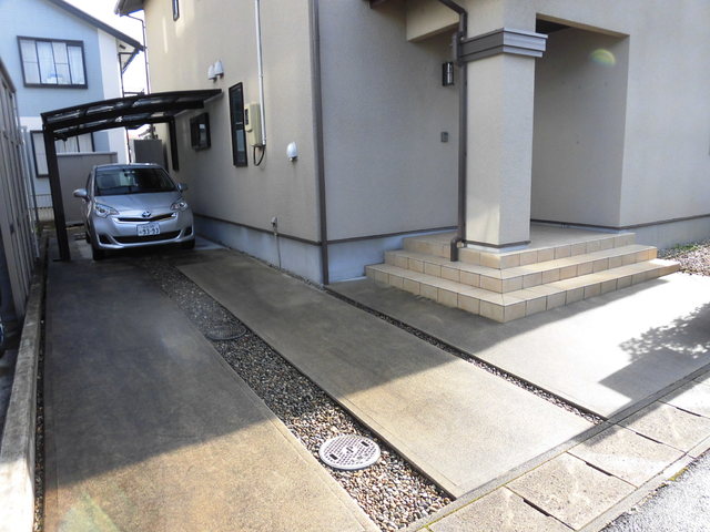 駐車場　カーポート