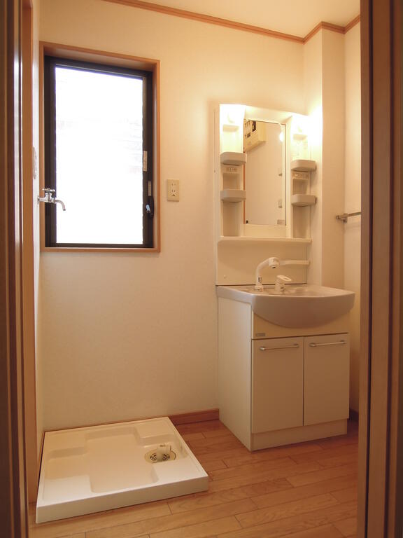 洗面設備　室内洗濯機置場