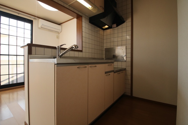 キッチン　※別室の参考写真の為、現況優先です。