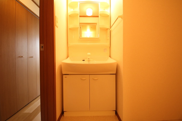 洗面設備　※別室の参考写真の為、現況優先です。