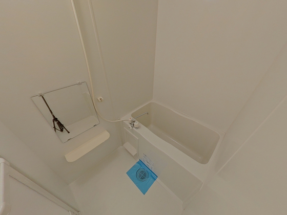 バス・シャワールーム　※別部屋の写真です