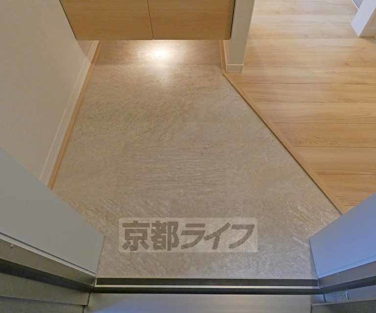 玄関　シューズボックス付いてます。