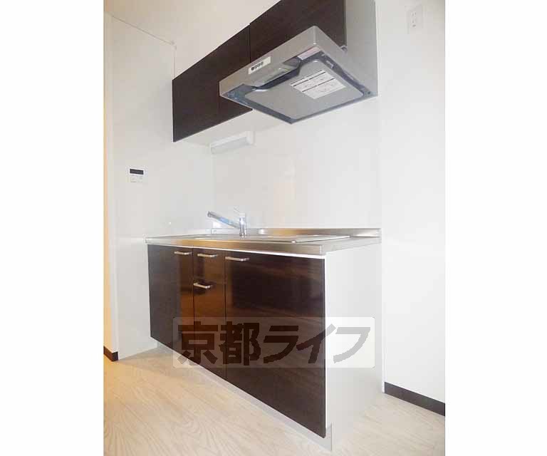 キッチン　システムキッチン。