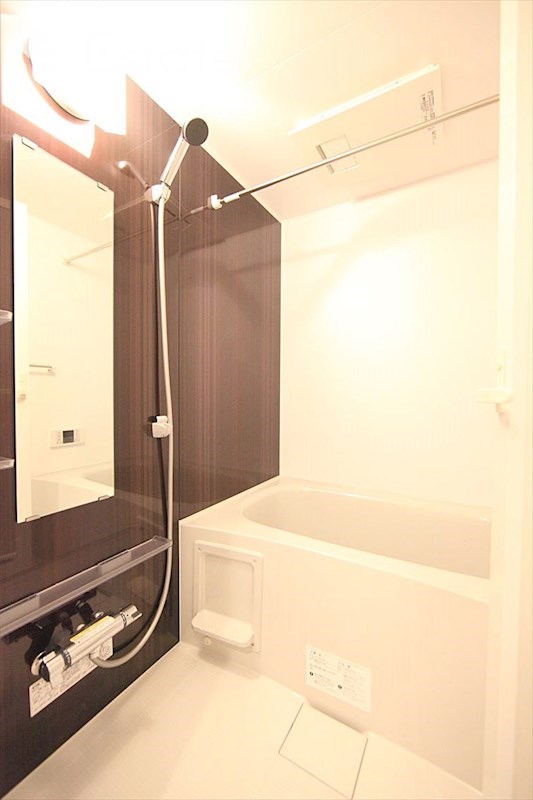 バス・シャワールーム　浴室乾燥機付★バスルーム