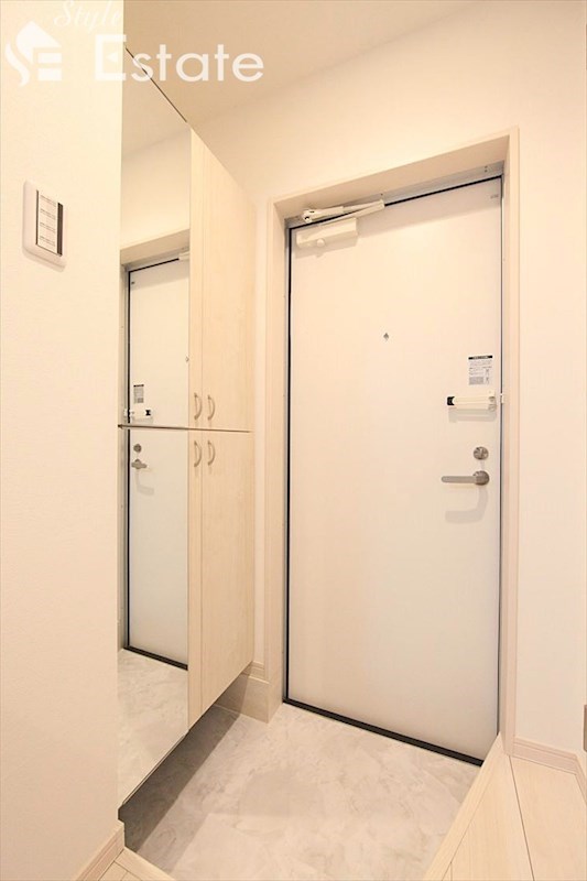 玄関　玄関スペース