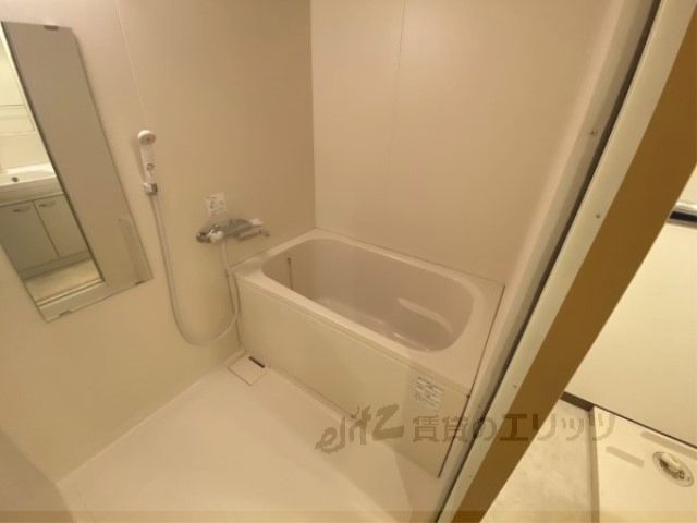 バス・シャワールーム　風呂