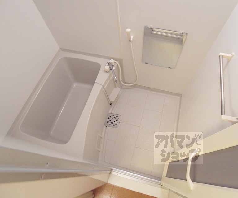 バス・シャワールーム　ゆったりくつろげるお風呂です！