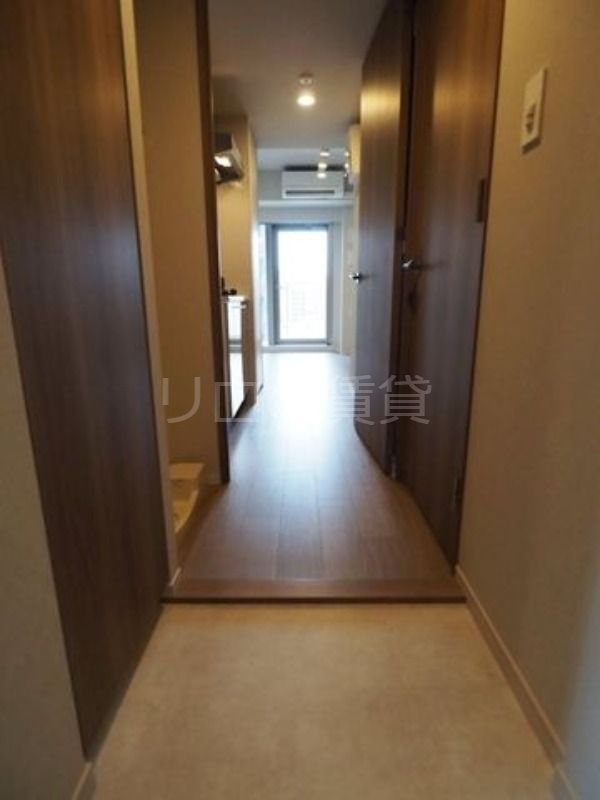 玄関　別部屋参照