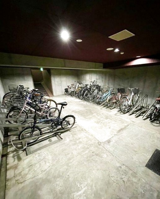 駐車場　駐輪場