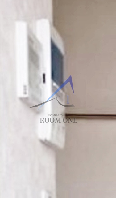 セキュリティ　モニター付きインターホンです。