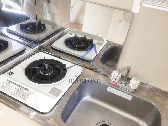 キッチン　キッチンです。