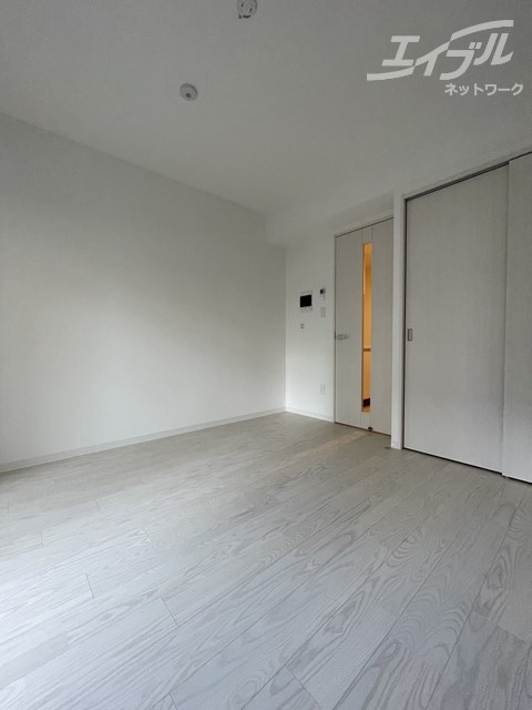 居室・リビング　約７．２帖の広めのお部屋