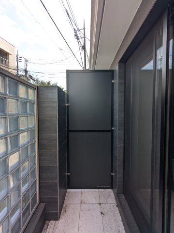 バルコニー　バルコニーがあります