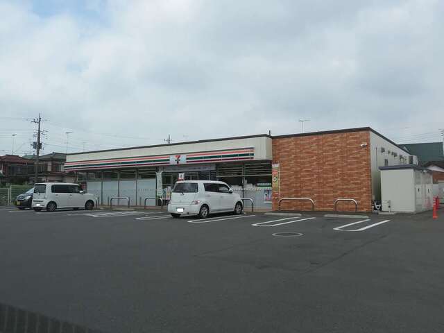 コンビニ　セブンイレブン（コンビニ）まで600m