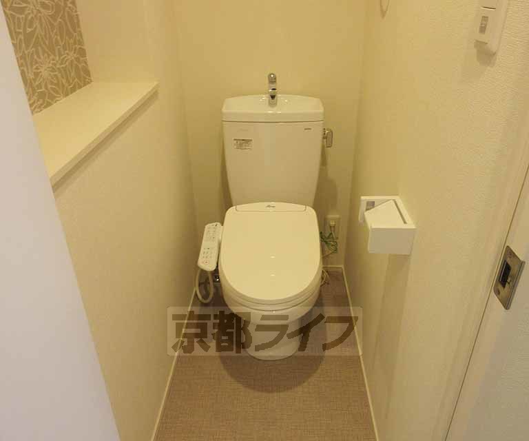 トイレ　清潔感のあるトイレです