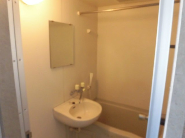 洗面設備　参考写真