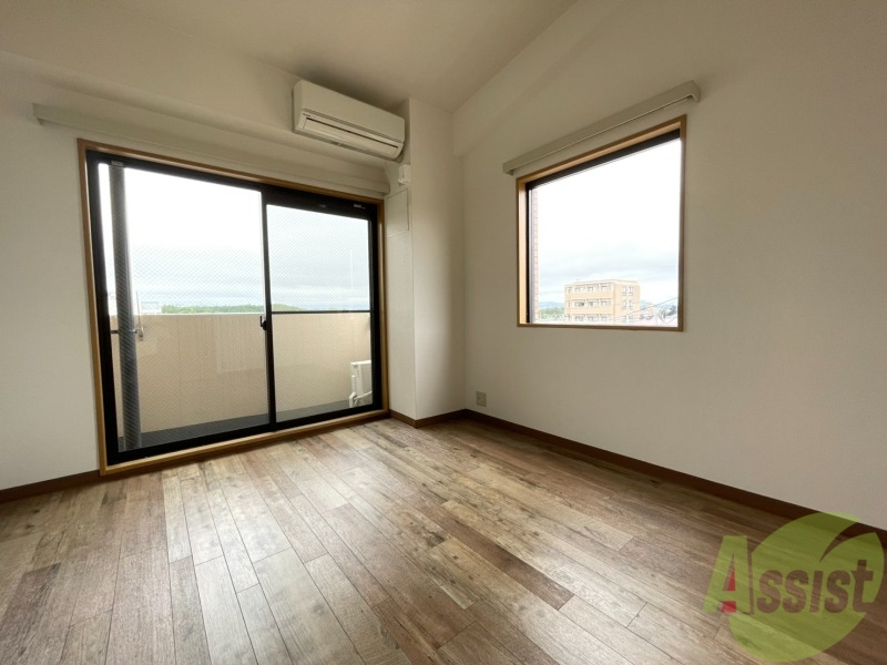 その他部屋・スペース　広く程よい日差しが差し込む為、気持ちの良い朝が迎えられます。