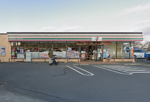 コンビニ　セブンイレブン　藤沢宮原店（コンビニ）まで301m