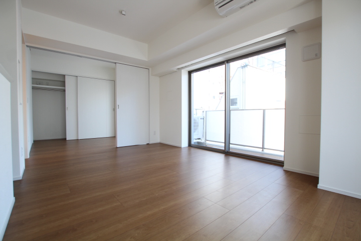 居室・リビング　窓が大きいと感じました！