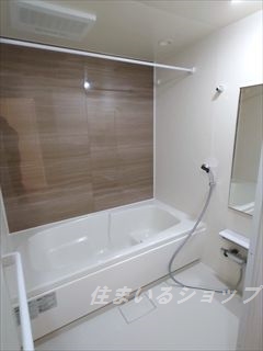 バス・シャワールーム　追い焚き・浴室暖房乾燥機あり