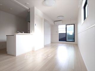 居室・リビング　エアコン付き