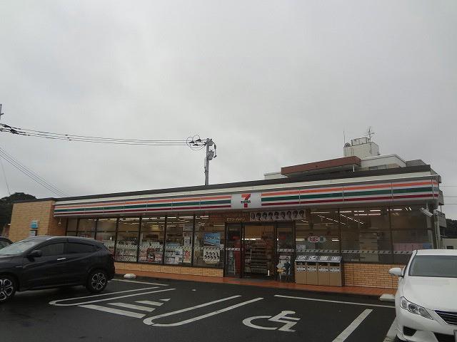 コンビニ　セブン‐イレブン／八幡割子川２丁目店（コンビニ）まで250m